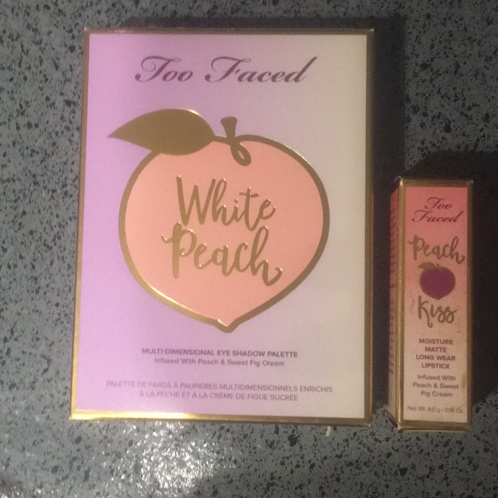 Too Faced multi- Dimensional eye shadow/ lipstick